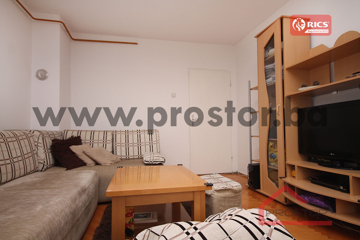 2 Dnevni boravak sl2