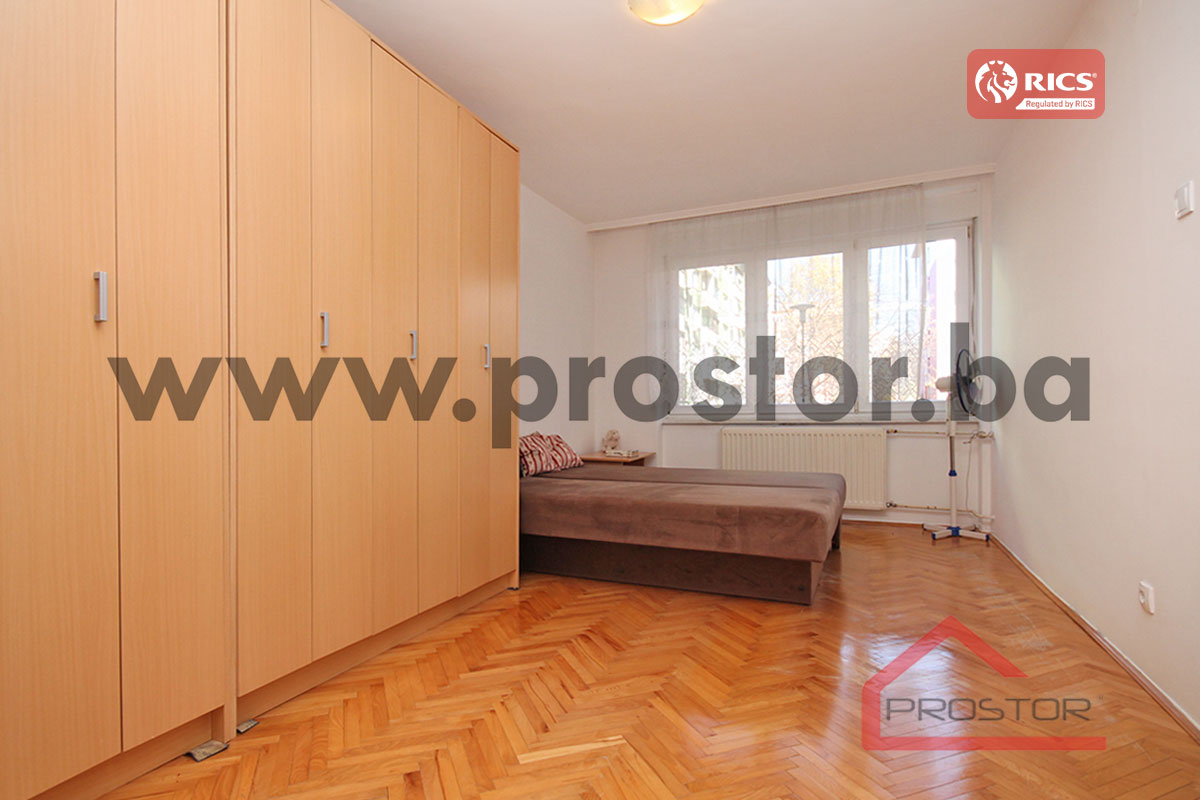 4 Spavaća soba sl1