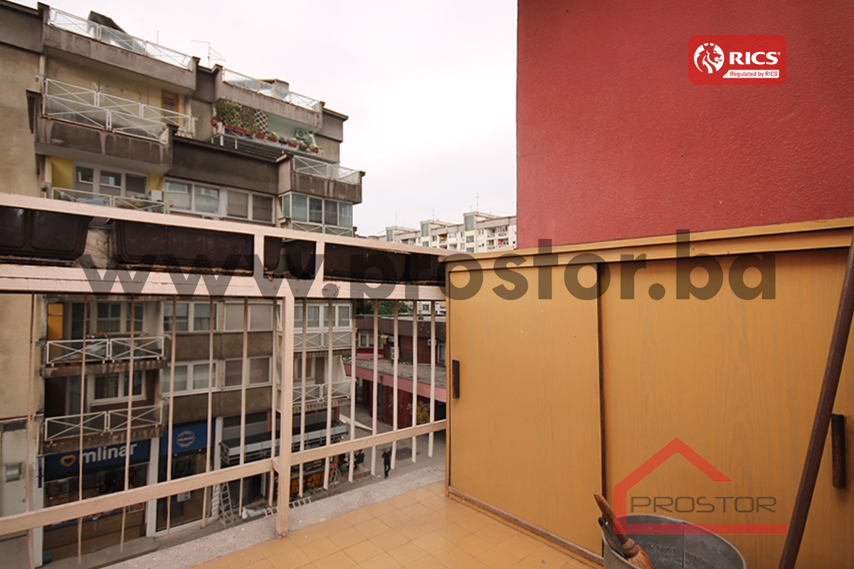 19 Balkon 2