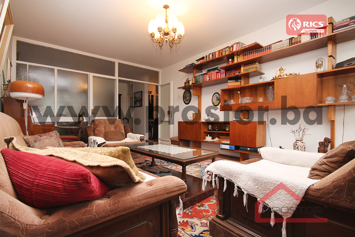 4 Dnevni boravak sl2