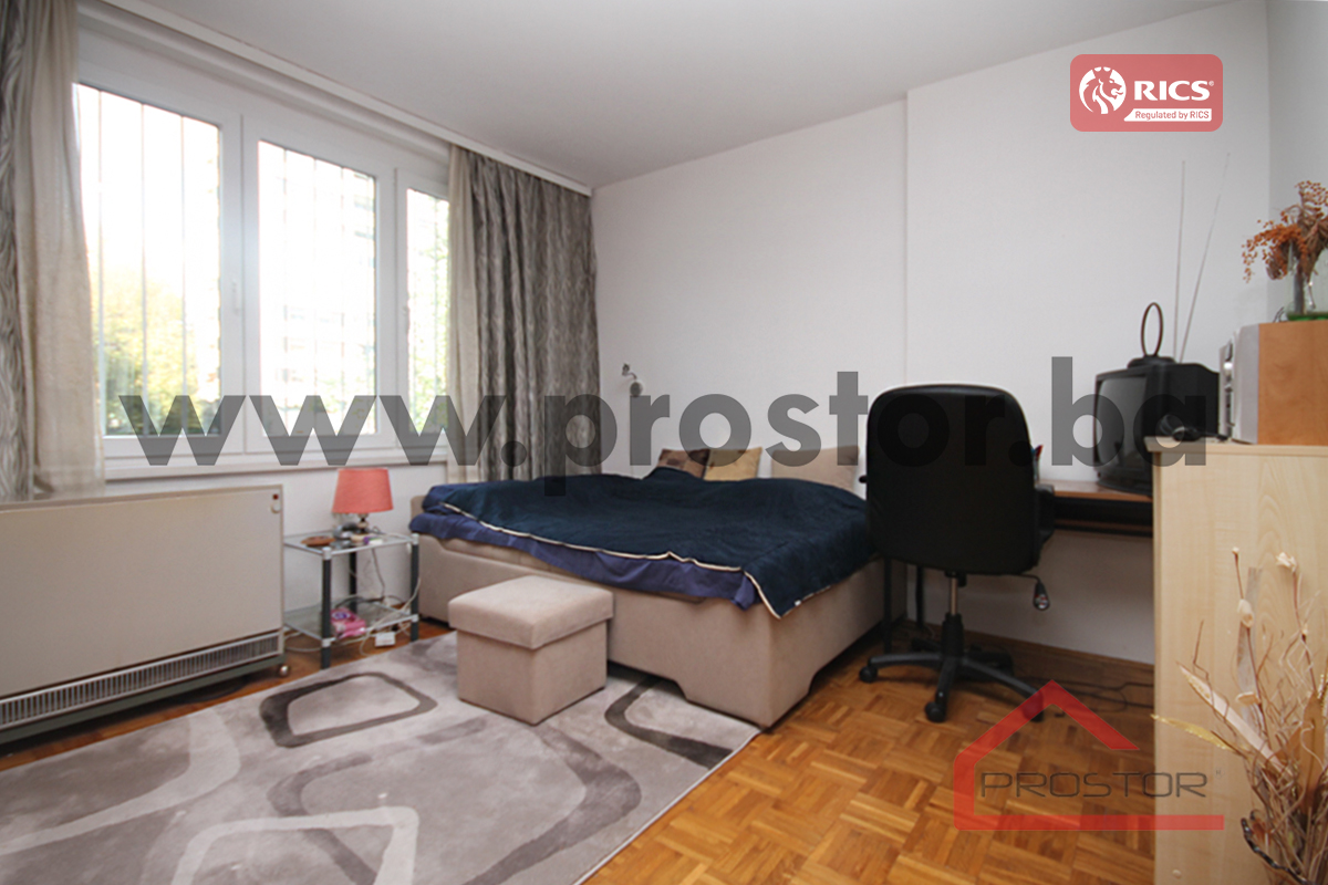 6 Spavaća soba sl1
