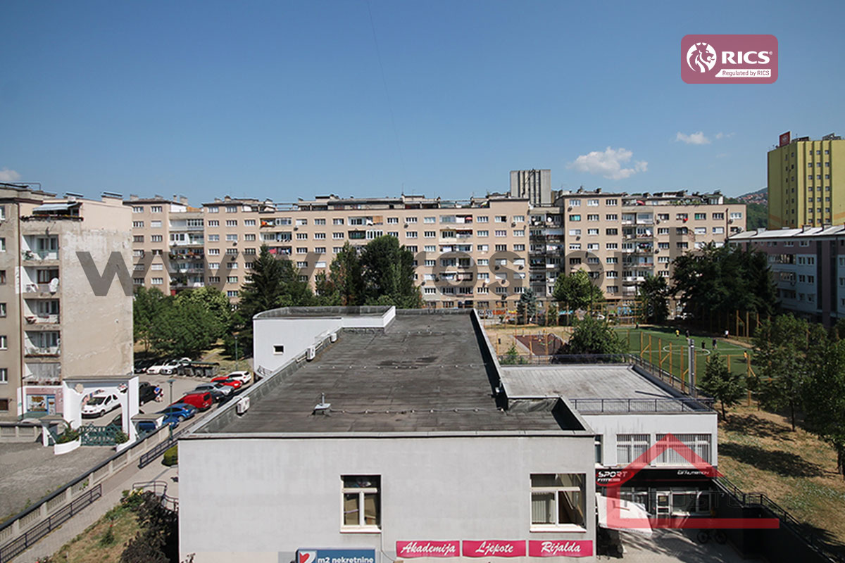 15 Pogled 2