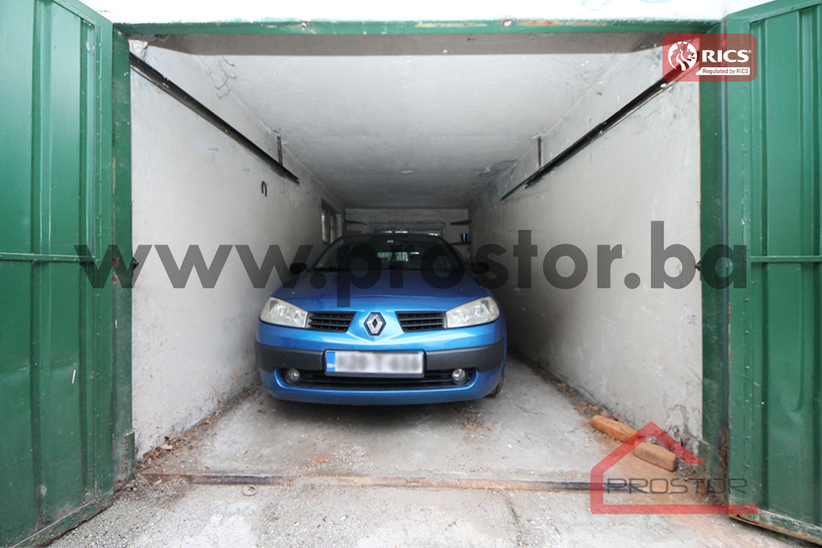 17 Garaža
