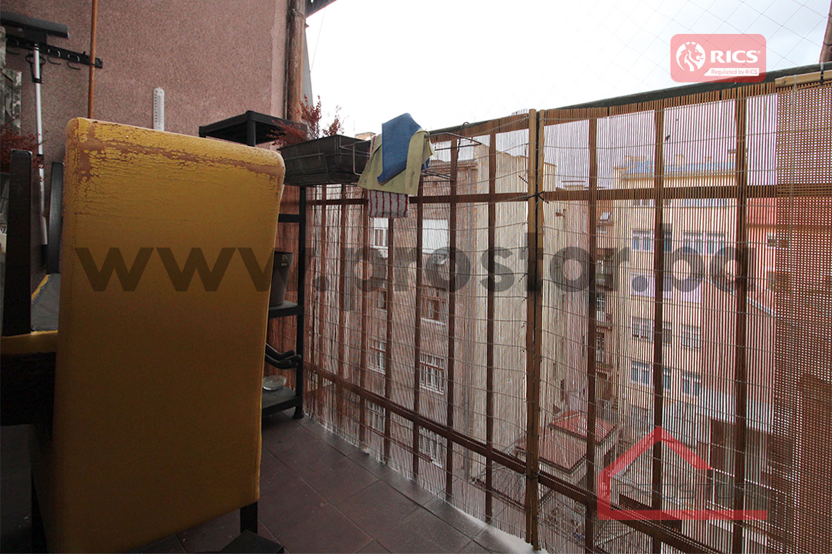 14 Balkon