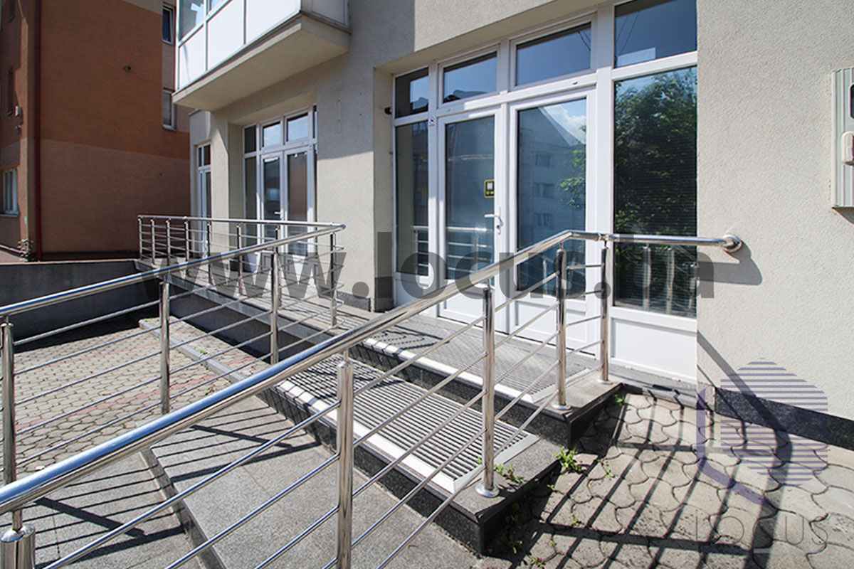 3_ Poslovni prostor