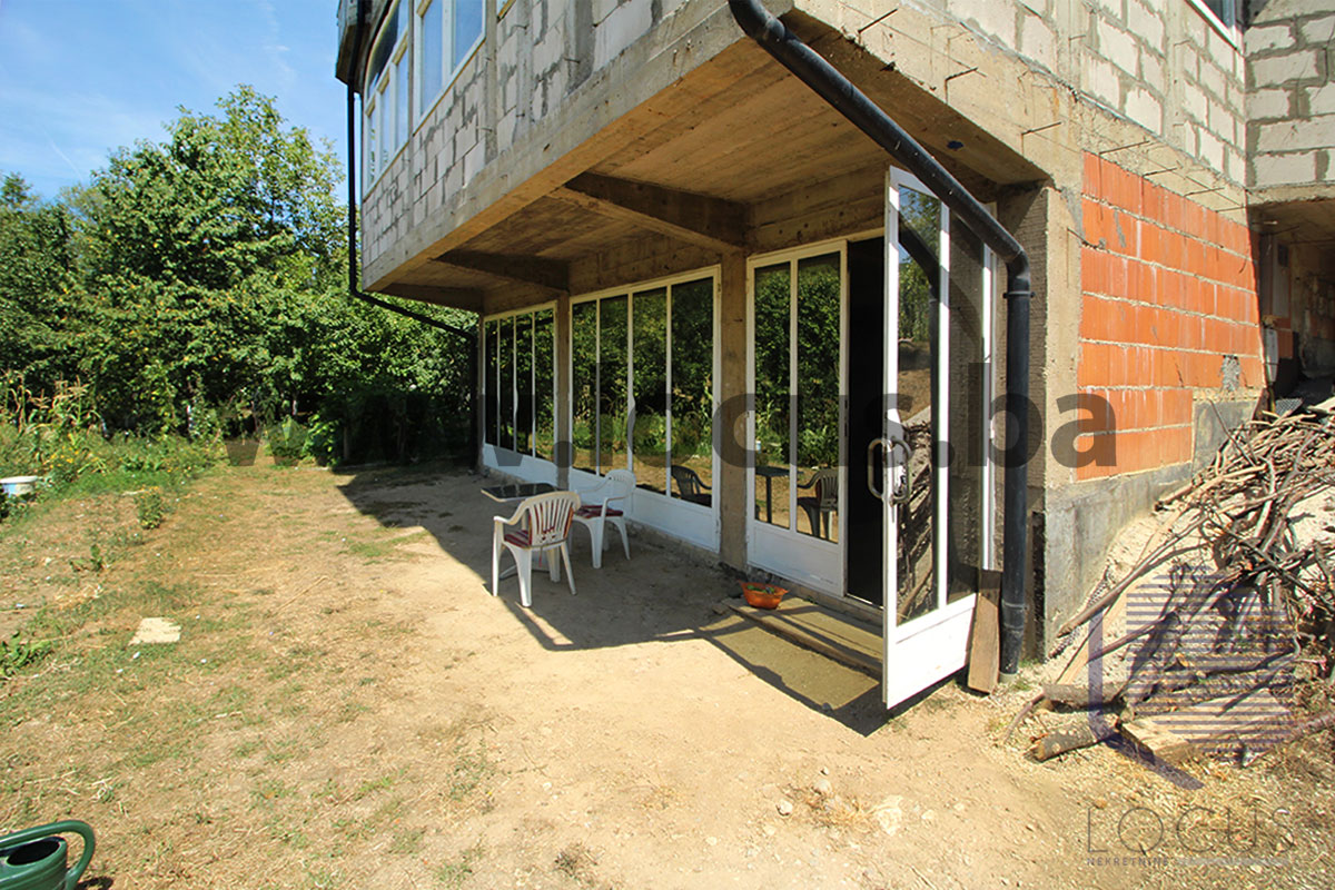 5_ Poslovni prostor