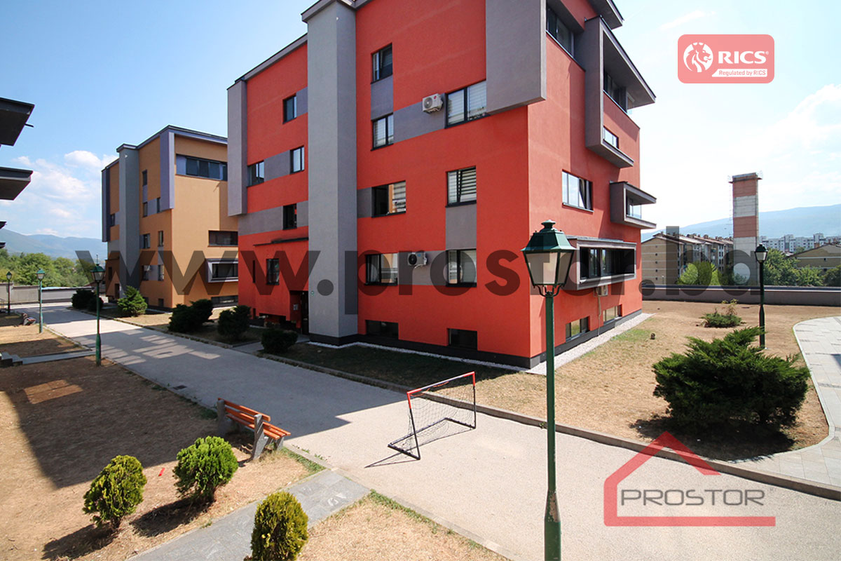 16 Pogled