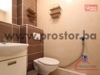 13Toalet-