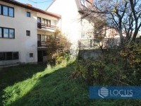 4-Dvorište-iza-kuće-sl_-1