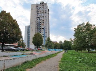 Adapted smaller 1BDR apartment with loggia at Trg Heroja street, Hrasno area - FOR SALE