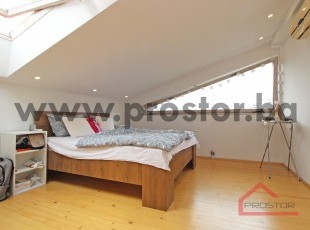 Furnished modern two-level 3bdr apartment on Grbavica - FOR RENT
