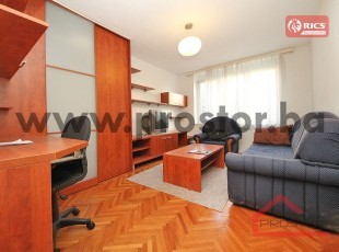 1BDR spacious 34.00 sq.m. apartment in a residential building, Alifakovac, Stari Grad - FOR SALE