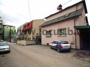 Two registered buildings on a construction plot of registered area of 709m2, located in an extremely attractive location in the Dolac Malta settlement, Novo Sarajevo