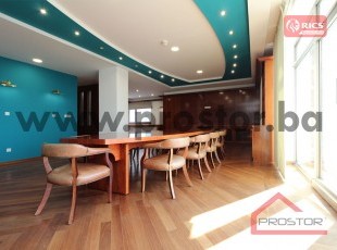 Exclusive business premises with a balcony 146m2, Bosmal City Center, Sarajevo - FOR RENT