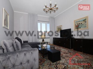 Furnished and renovated two-bedroom apartment with parking space in the immediate vicinity of SCC, Marijin Dvor settlement, Centar