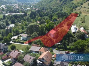 Ready-to-move-in and registered house on a sunny plot of 6,752m2, situated in an accessible location in a peaceful and natural environment, Donja Vogošća