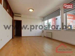 Unfurnished multi-purpose business premises in Hrasno-75m2, Sarajevo - FOR RENT