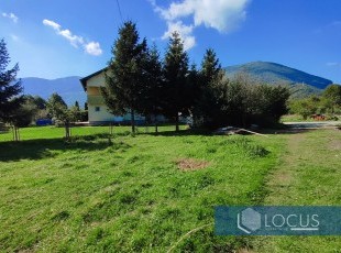Building land of 9,774m2 with access to the Bosna River in an exceptional location, located near the Roman Bridge and the very center of Ilidža