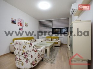 Beautifully furnished two-bedroom apartment on the 12th floor of a new building, Pofalići