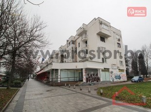 Trosoban stan sa lođom i balkonom, ulica Hamdije Kapidžića, naselje Dobrinja