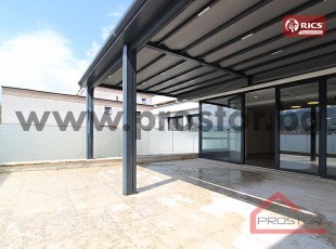 Moderan nenamješten četverosoban stan sa garažom i terasom-130m2, Dalmatinska