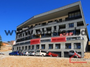 Top quality 1Bdr apartments with a completely open view on one of the most beautiful mountains in Bosnia! Pre-sale discount up to 3%! BJELASNICA ***VR tour available ***