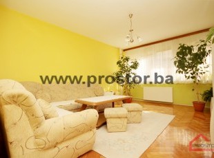 Two sided, 1BDR functional apartment in Grbavica area. Posibility of turning into 2BDR - SOLD!