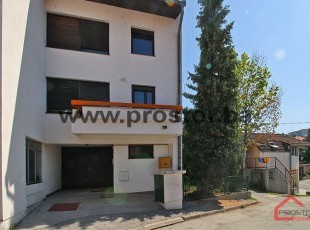 Townhouse with garage 77sqm in a quiet and sunny part of town near the city center - SOLD!