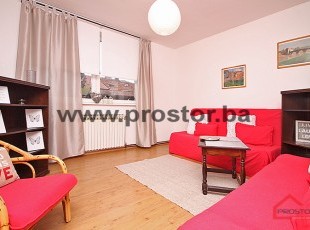 Partially renovated apartment in the Old City. Čadordžina street, Sarajevo - SOLD!