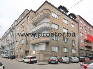 Renovated 3BDR apartment with smaller balcony near the BBI Center. Street La Benevolencija, Centar municipality - FOR SALE